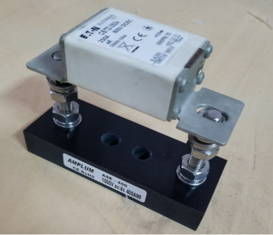 充電樁專(zhuān)用熔斷器底座 ASE-400